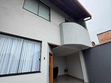 Linda Casa 3 QTOS Duplex Bairro Alvorada Contagem/MG