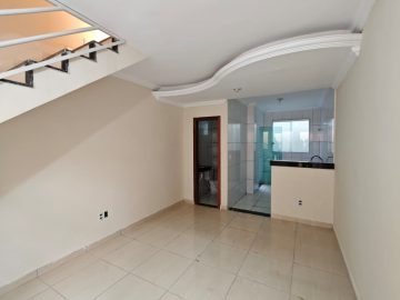 Casa Geminada Entrada Coletiva (06 Casas no Condom�nio)